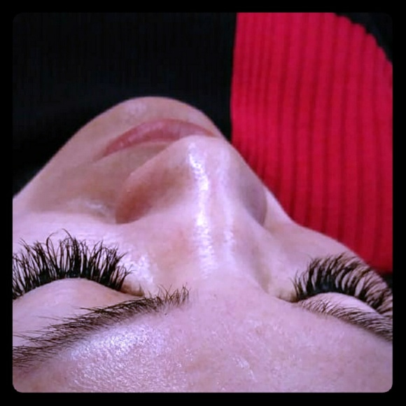 Eyelashes